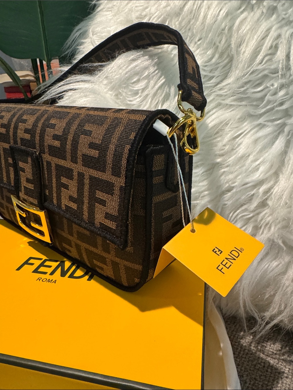 Fendi Brown FF Monogram Baguette Shoulder Bag with Gold Buckle - Picture 3 of 6